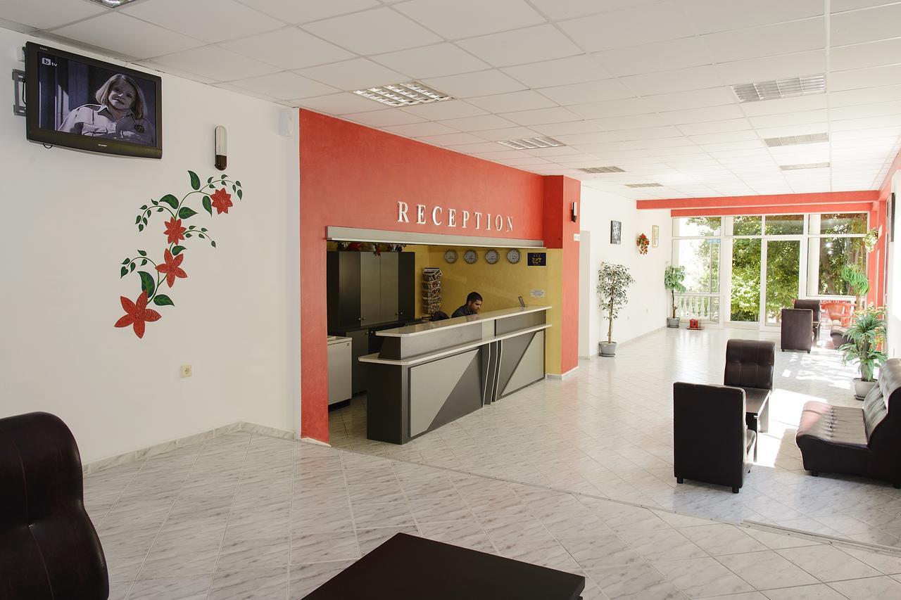 Zdravets - Free Parking Hotel Goudstrand Buitenkant foto